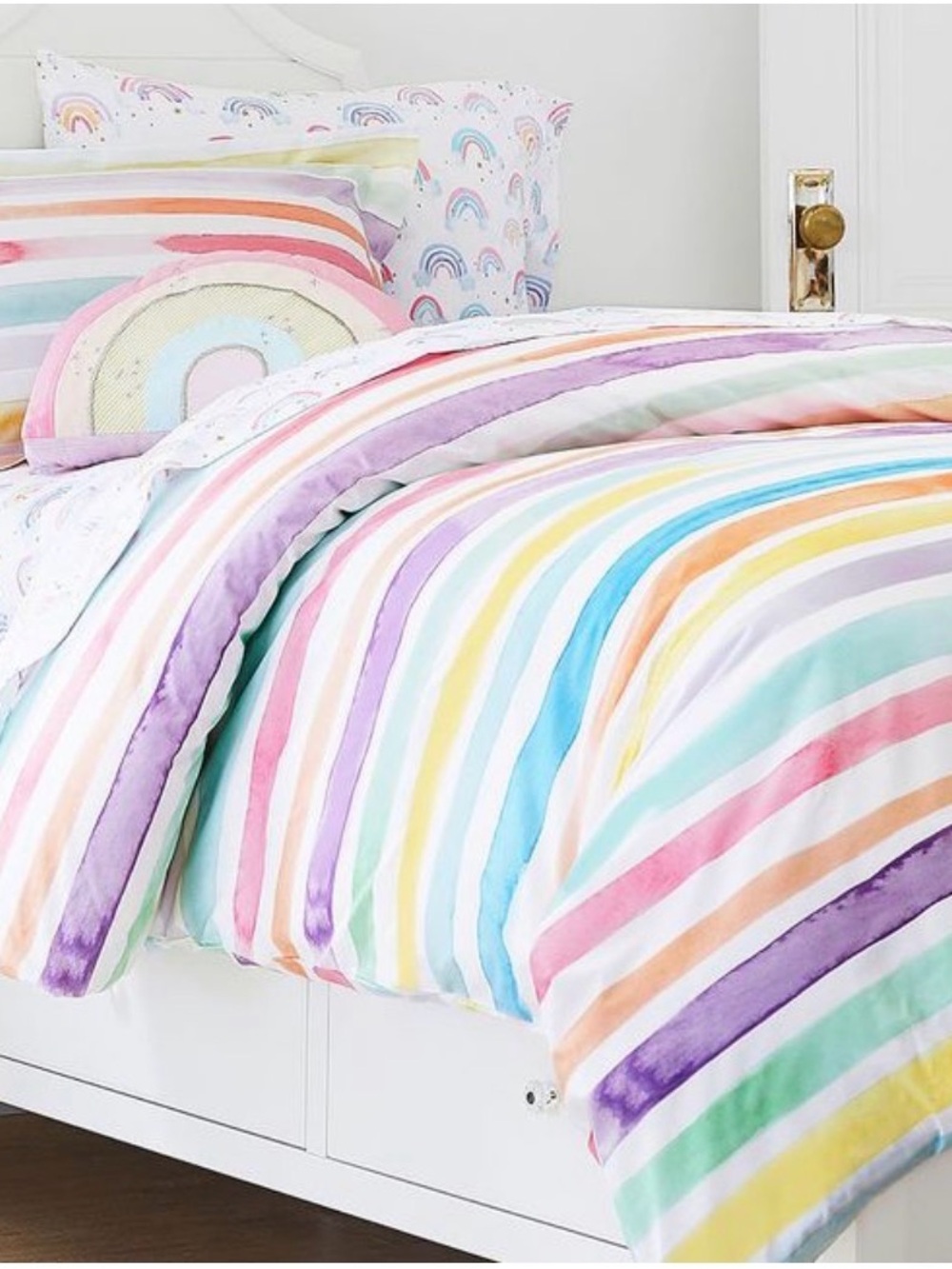 Pottery barn kids twin Kayla rainbow stripe watercolor duvet cover